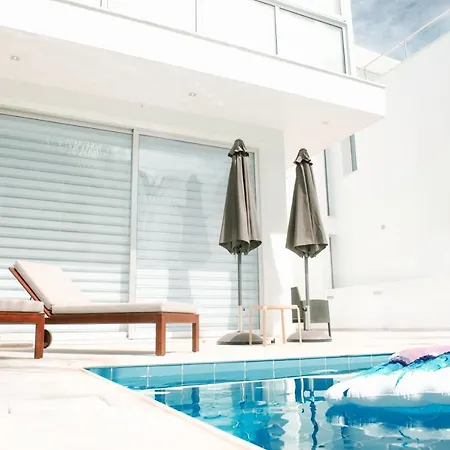 Villa Touch Blue Residences Lárnaka
