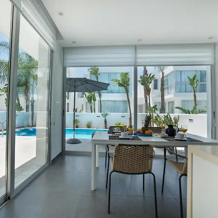 Villa Touch Blue Residences Lárnaka