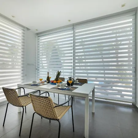 Villa Touch Blue Residences *
