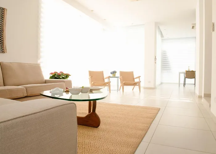 Вілла Touch Blue Residences Ларнака