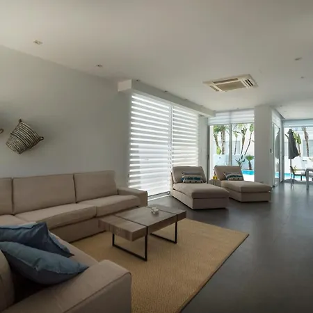 Villa Touch Blue Residences