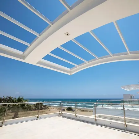 Villa Touch Blue Residences *